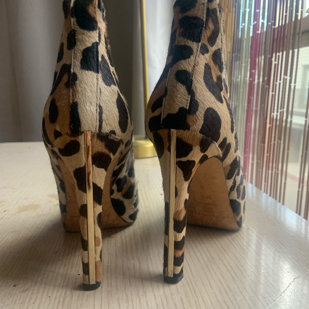 Booties - Picture 4 of 10